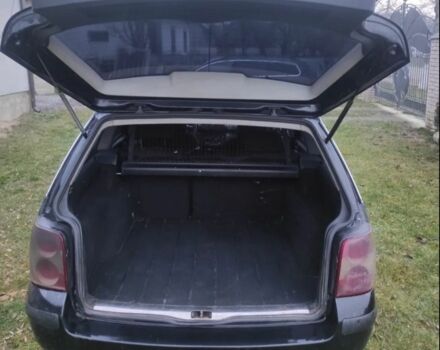 Черный Фольксваген Пассат, объемом двигателя 1.9 л и пробегом 233 тыс. км за 1750 $, фото 3 на Automoto.ua