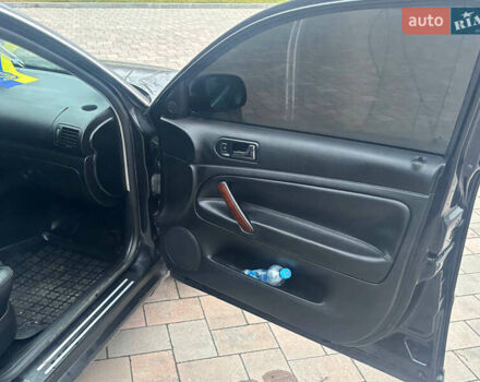 Черный Фольксваген Пассат, объемом двигателя 1.9 л и пробегом 361 тыс. км за 4699 $, фото 20 на Automoto.ua