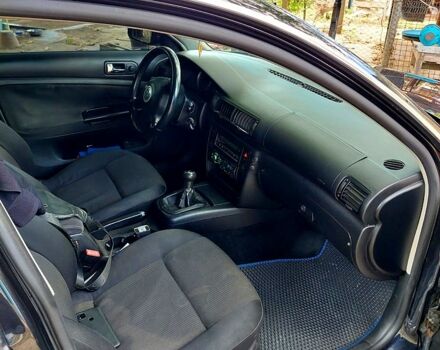 Черный Фольксваген Пассат, объемом двигателя 2 л и пробегом 270 тыс. км за 4200 $, фото 4 на Automoto.ua