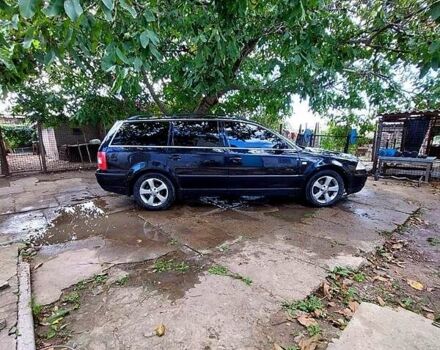 Черный Фольксваген Пассат, объемом двигателя 2 л и пробегом 270 тыс. км за 4200 $, фото 6 на Automoto.ua