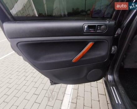 Черный Фольксваген Пассат, объемом двигателя 1.9 л и пробегом 268 тыс. км за 4500 $, фото 6 на Automoto.ua