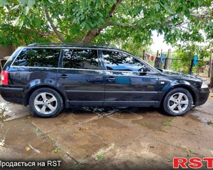 Черный Фольксваген Пассат, объемом двигателя 2 л и пробегом 270 тыс. км за 4200 $, фото 2 на Automoto.ua