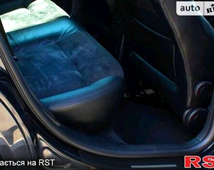 Черный Фольксваген Пассат, объемом двигателя 2.5 л и пробегом 285 тыс. км за 5600 $, фото 11 на Automoto.ua