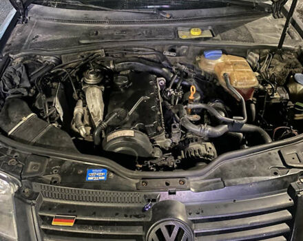 Черный Фольксваген Пассат, объемом двигателя 1.9 л и пробегом 492 тыс. км за 3600 $, фото 8 на Automoto.ua