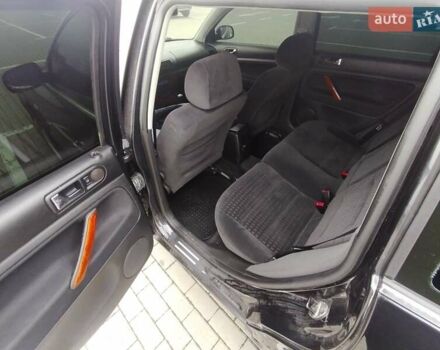 Черный Фольксваген Пассат, объемом двигателя 1.9 л и пробегом 268 тыс. км за 4500 $, фото 5 на Automoto.ua