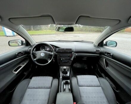 Черный Фольксваген Пассат, объемом двигателя 1.9 л и пробегом 215 тыс. км за 1150 $, фото 4 на Automoto.ua