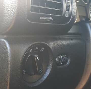 Черный Фольксваген Пассат, объемом двигателя 2 л и пробегом 291 тыс. км за 3600 $, фото 13 на Automoto.ua