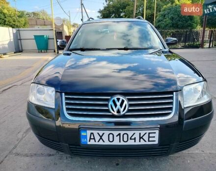 Черный Фольксваген Пассат, объемом двигателя 1.6 л и пробегом 228 тыс. км за 4990 $, фото 5 на Automoto.ua