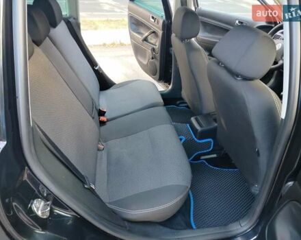 Черный Фольксваген Пассат, объемом двигателя 1.6 л и пробегом 228 тыс. км за 4990 $, фото 14 на Automoto.ua