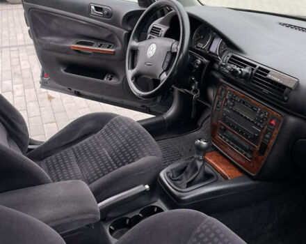 Чорний Фольксваген Пассат, об'ємом двигуна 1.9 л та пробігом 353 тис. км за 4400 $, фото 10 на Automoto.ua