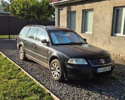 Черный Фольксваген Пассат, объемом двигателя 1.6 л и пробегом 296 тыс. км за 5200 $, фото 2 на Automoto.ua