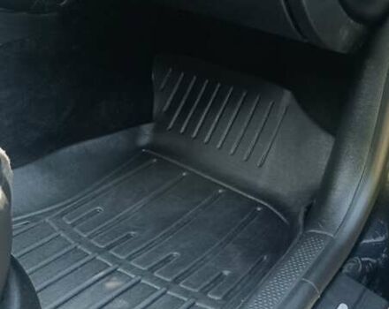 Черный Фольксваген Пассат, объемом двигателя 1.6 л и пробегом 306 тыс. км за 5300 $, фото 5 на Automoto.ua