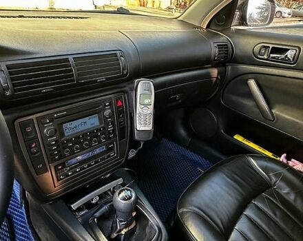 Черный Фольксваген Пассат, объемом двигателя 1.8 л и пробегом 349 тыс. км за 5000 $, фото 11 на Automoto.ua