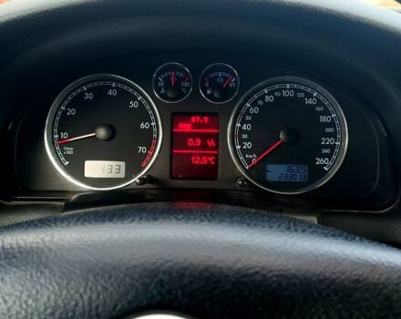 Черный Фольксваген Пассат, объемом двигателя 1.8 л и пробегом 233 тыс. км за 5700 $, фото 6 на Automoto.ua