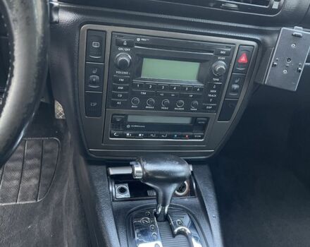 Черный Фольксваген Пассат, объемом двигателя 1.9 л и пробегом 301 тыс. км за 5000 $, фото 2 на Automoto.ua