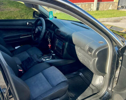 Чорний Фольксваген Пассат, об'ємом двигуна 2.5 л та пробігом 318 тис. км за 4199 $, фото 17 на Automoto.ua