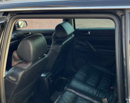 Черный Фольксваген Пассат, объемом двигателя 1.9 л и пробегом 250 тыс. км за 3999 $, фото 15 на Automoto.ua