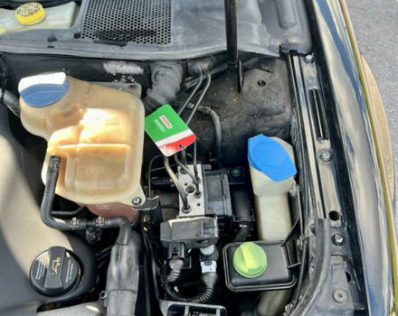 Чорний Фольксваген Пассат, об'ємом двигуна 2.5 л та пробігом 318 тис. км за 4199 $, фото 12 на Automoto.ua