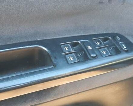 Черный Фольксваген Пассат, объемом двигателя 2 л и пробегом 291 тыс. км за 3600 $, фото 10 на Automoto.ua