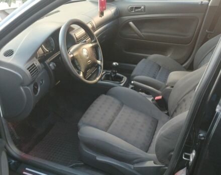 Фольксваген Пассат 2004 в Черкассах на Automoto.ua Черный Фольксваген Пассат, объемом двигателя 2 л и пробегом 274 тыс. км за 4300 $, фото 4 на Automoto.ua