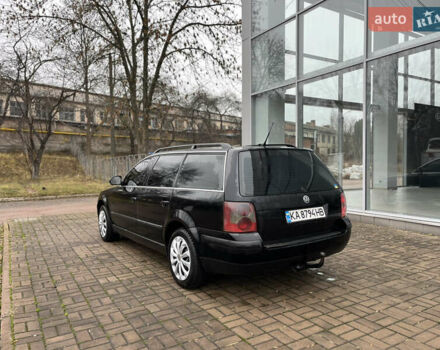 Черный Фольксваген Пассат, объемом двигателя 1.9 л и пробегом 328 тыс. км за 4200 $, фото 5 на Automoto.ua