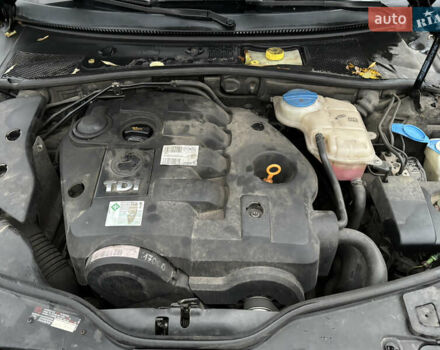 Чорний Фольксваген Пассат, об'ємом двигуна 1.9 л та пробігом 294 тис. км за 5000 $, фото 4 на Automoto.ua