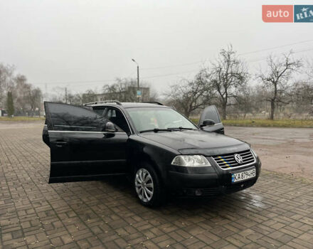 Черный Фольксваген Пассат, объемом двигателя 1.9 л и пробегом 328 тыс. км за 4200 $, фото 13 на Automoto.ua