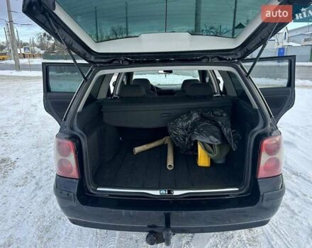 Черный Фольксваген Пассат, объемом двигателя 1.9 л и пробегом 223 тыс. км за 4500 $, фото 4 на Automoto.ua