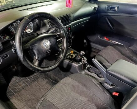 Чорний Фольксваген Пассат, об'ємом двигуна 1.6 л та пробігом 0 тис. км за 5700 $, фото 10 на Automoto.ua