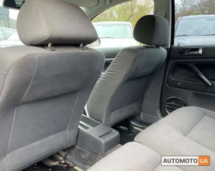 Черный Фольксваген Пассат, объемом двигателя 1.8 л и пробегом 238 тыс. км за 4599 $, фото 10 на Automoto.ua