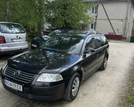 Черный Фольксваген Пассат, объемом двигателя 1.6 л и пробегом 249 тыс. км за 4600 $, фото 10 на Automoto.ua