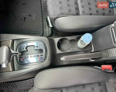 Черный Фольксваген Пассат, объемом двигателя 1.9 л и пробегом 223 тыс. км за 4500 $, фото 11 на Automoto.ua