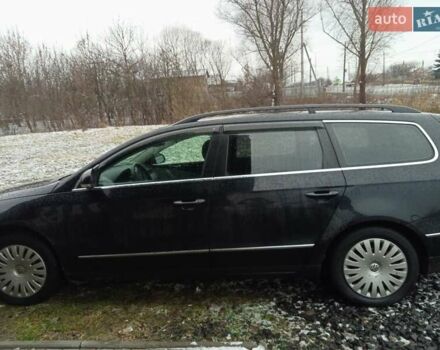 Черный Фольксваген Пассат, объемом двигателя 2 л и пробегом 298 тыс. км за 6500 $, фото 2 на Automoto.ua