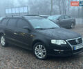 Черный Фольксваген Пассат, объемом двигателя 2 л и пробегом 317 тыс. км за 5450 $, фото 4 на Automoto.ua