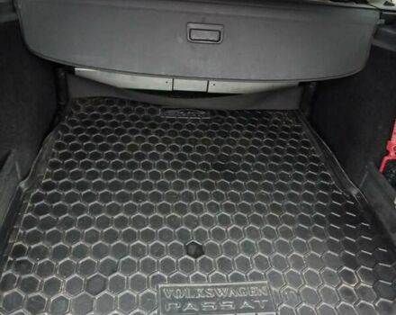 Черный Фольксваген Пассат, объемом двигателя 2 л и пробегом 298 тыс. км за 6500 $, фото 3 на Automoto.ua