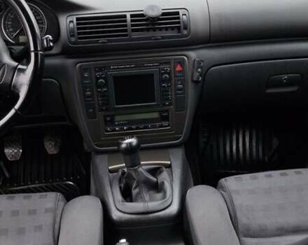 Чорний Фольксваген Пассат, об'ємом двигуна 2.5 л та пробігом 350 тис. км за 3950 $, фото 12 на Automoto.ua