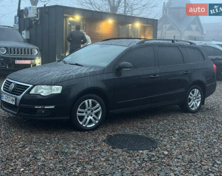 Черный Фольксваген Пассат, объемом двигателя 2 л и пробегом 317 тыс. км за 5450 $, фото 15 на Automoto.ua