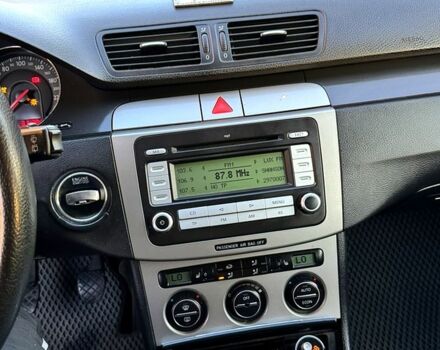 Чорний Фольксваген Пассат, об'ємом двигуна 2 л та пробігом 316 тис. км за 5700 $, фото 7 на Automoto.ua