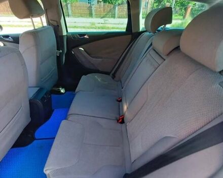 Чорний Фольксваген Пассат, об'ємом двигуна 1.6 л та пробігом 321 тис. км за 4800 $, фото 10 на Automoto.ua