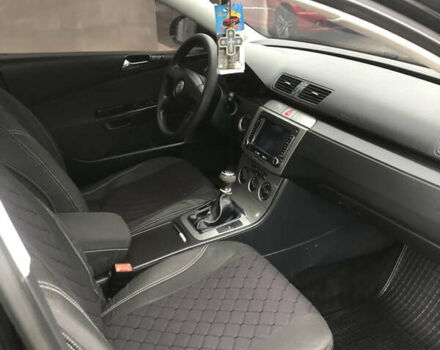 Черный Фольксваген Пассат, объемом двигателя 1.97 л и пробегом 311 тыс. км за 5350 $, фото 13 на Automoto.ua