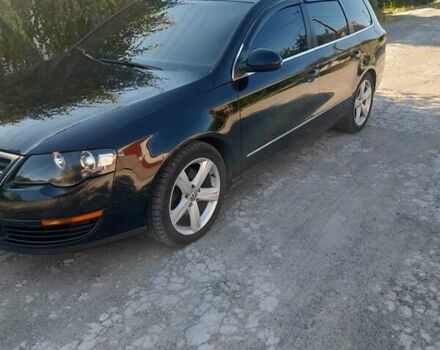 Черный Фольксваген Пассат, объемом двигателя 1.98 л и пробегом 245 тыс. км за 6000 $, фото 7 на Automoto.ua