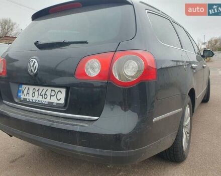 Черный Фольксваген Пассат, объемом двигателя 1.97 л и пробегом 250 тыс. км за 3999 $, фото 14 на Automoto.ua