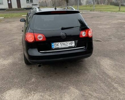 Черный Фольксваген Пассат, объемом двигателя 1.6 л и пробегом 343 тыс. км за 5950 $, фото 6 на Automoto.ua