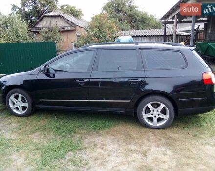 Черный Фольксваген Пассат, объемом двигателя 1.6 л и пробегом 220 тыс. км за 6600 $, фото 2 на Automoto.ua