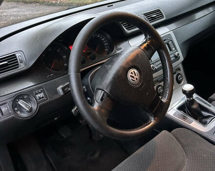 Черный Фольксваген Пассат, объемом двигателя 2 л и пробегом 405 тыс. км за 3000 $, фото 8 на Automoto.ua