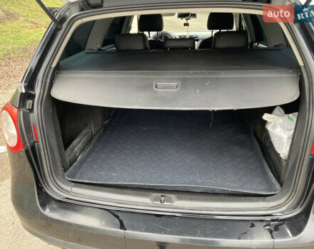 Чорний Фольксваген Пассат, об'ємом двигуна 1.97 л та пробігом 345 тис. км за 6200 $, фото 6 на Automoto.ua