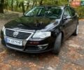 Черный Фольксваген Пассат, объемом двигателя 2 л и пробегом 220 тыс. км за 6000 $, фото 1 на Automoto.ua