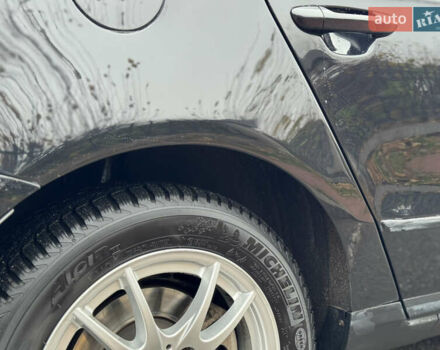 Черный Фольксваген Пассат, объемом двигателя 1.9 л и пробегом 438 тыс. км за 5950 $, фото 14 на Automoto.ua