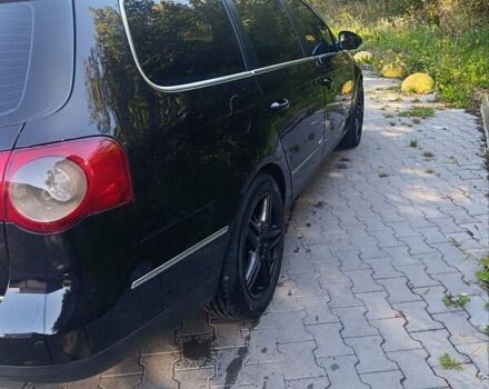 Черный Фольксваген Пассат, объемом двигателя 1.97 л и пробегом 375 тыс. км за 5500 $, фото 2 на Automoto.ua