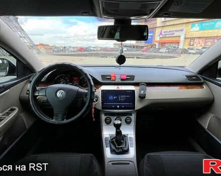 Черный Фольксваген Пассат, объемом двигателя 1.6 л и пробегом 220 тыс. км за 6000 $, фото 9 на Automoto.ua